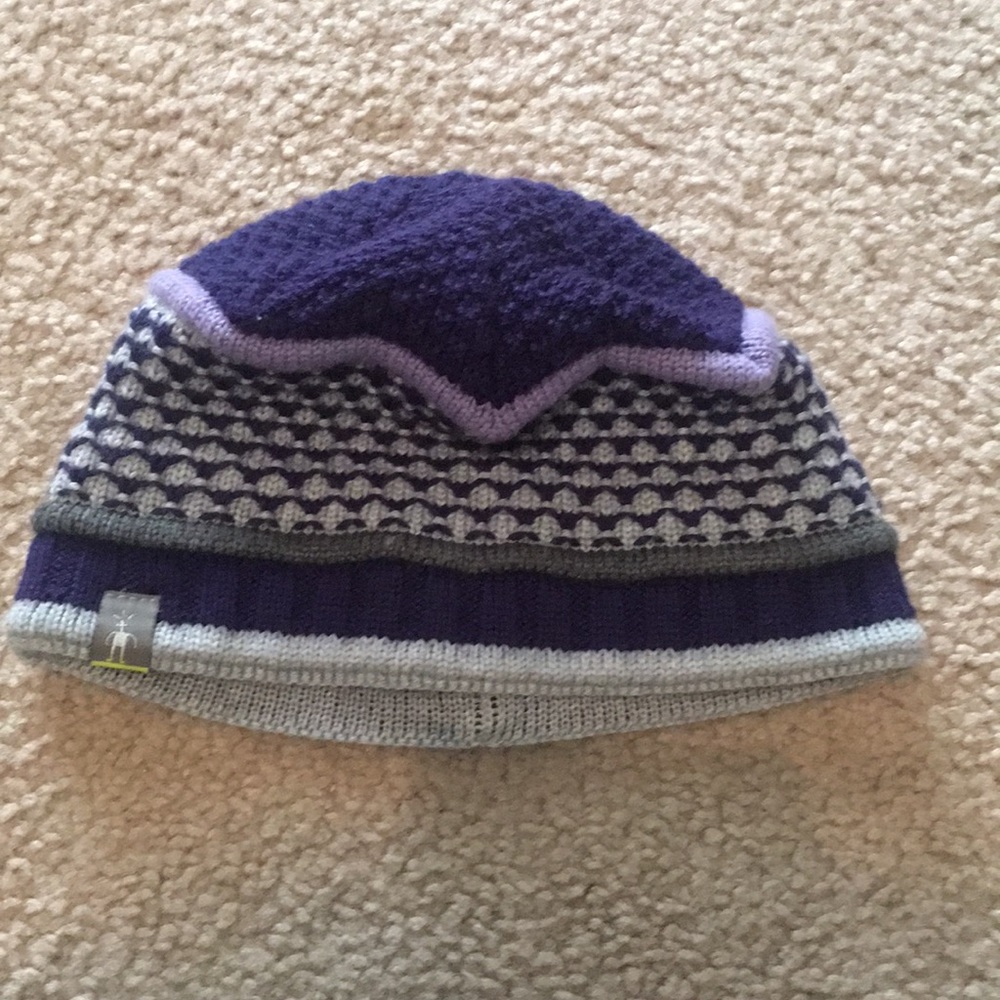 SOLD Smartwool Purple Knit Hat